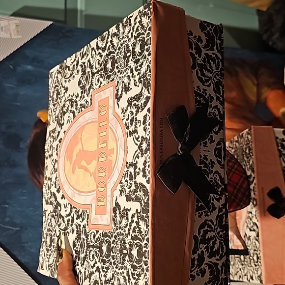 BORDELLO TEEZE 26 - Picture 6 of 8